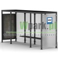 Przystanek GLAS 03 z tablicą informacyjną ściany szklane