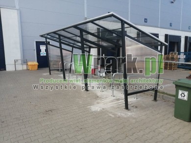 Wiata na rowery SWED 03 - na 18 rowerów ze stojakami typu barierka