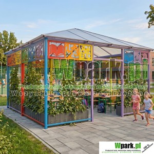 Wiata edukacyjna, altana szkolna – klasa pod chmurką 10
