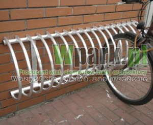 Stojak aluminiowy ścienny na 13/14/15  stanowisk (kod:3062/500/A/S)