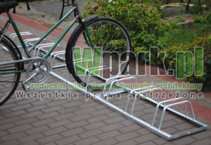 Stojak rowerowy stalowy ocynk na 8 stanowisk (kod:3027/8/S/P)